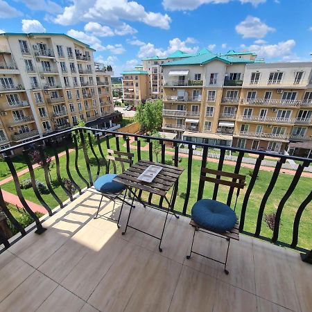 Cosmopolis Studio 1 Stefanestii de Jos Екстер'єр фото